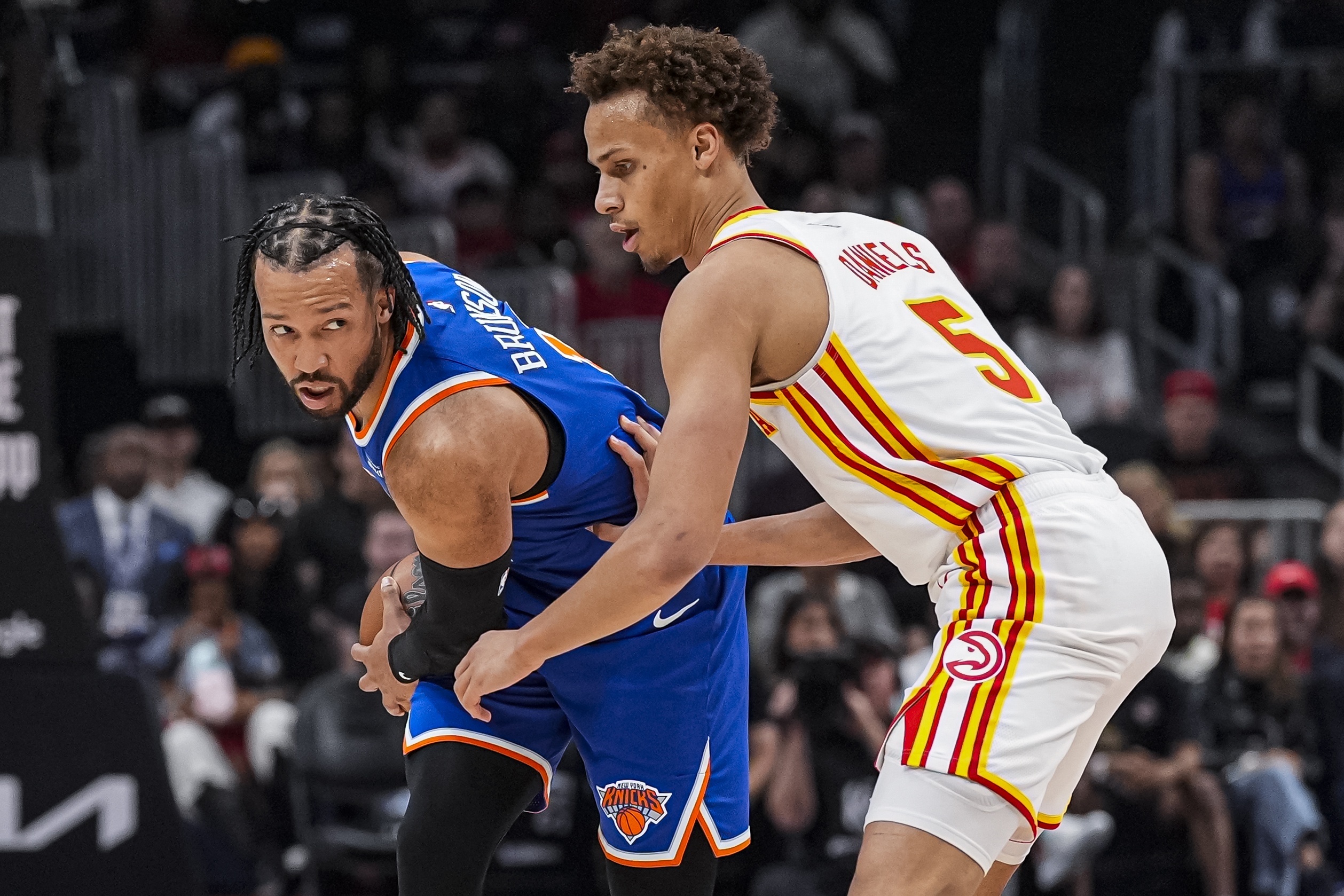 开云体育下载APP-NBA彩经：尼克斯力擒老鹰拿下天王山 马刺轻取开拓者成功晋级